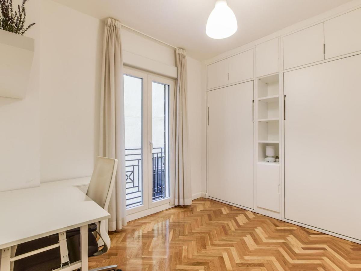 Apartamento Reformado-2 Habitaciones-5 Huespedes Alquiler Temporal Madrid Exterior photo